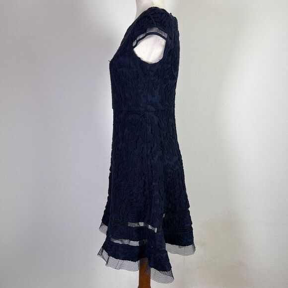 Adrianna Papell Fit and Flare Lace Dress Size 6P Blue Navy Cap Sleeve Formal - Picture 4 of 16